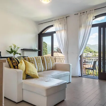 Il Golfo Lago Maggiore Apartmán